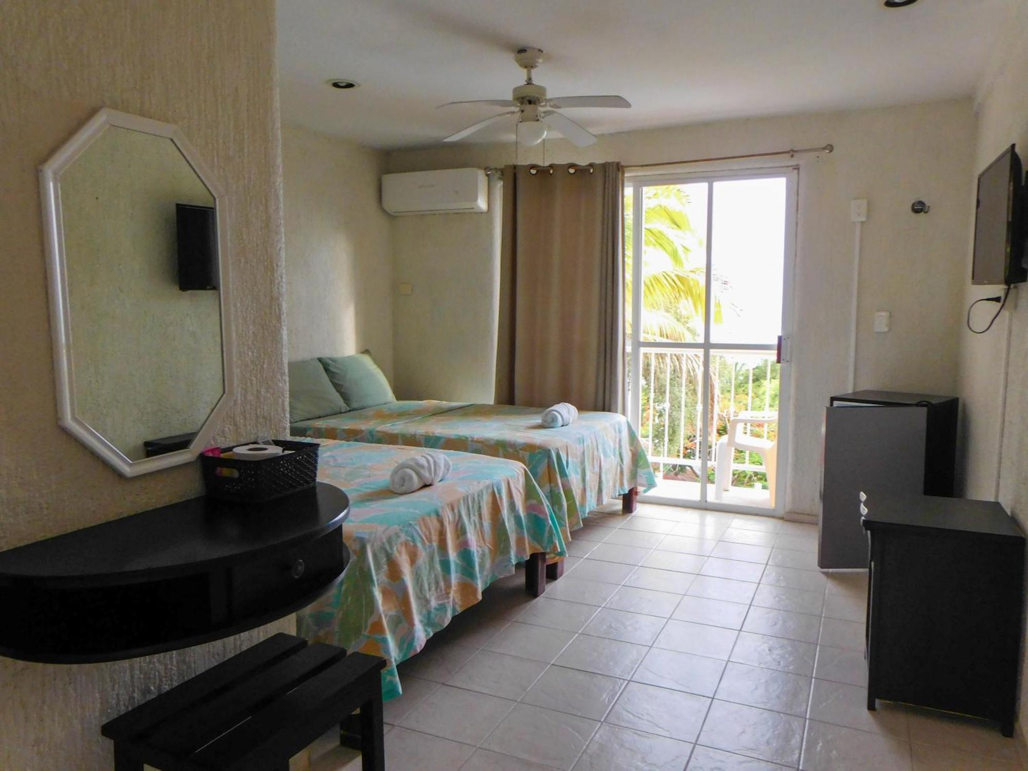 Hotel Ma Elena Isla Mujeres Ngoại thất bức ảnh